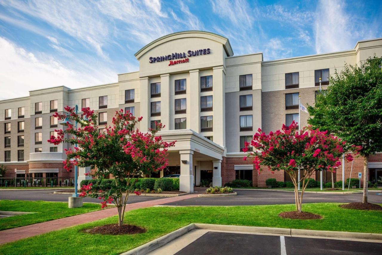 Springhill Suites Hampton Exterior photo
